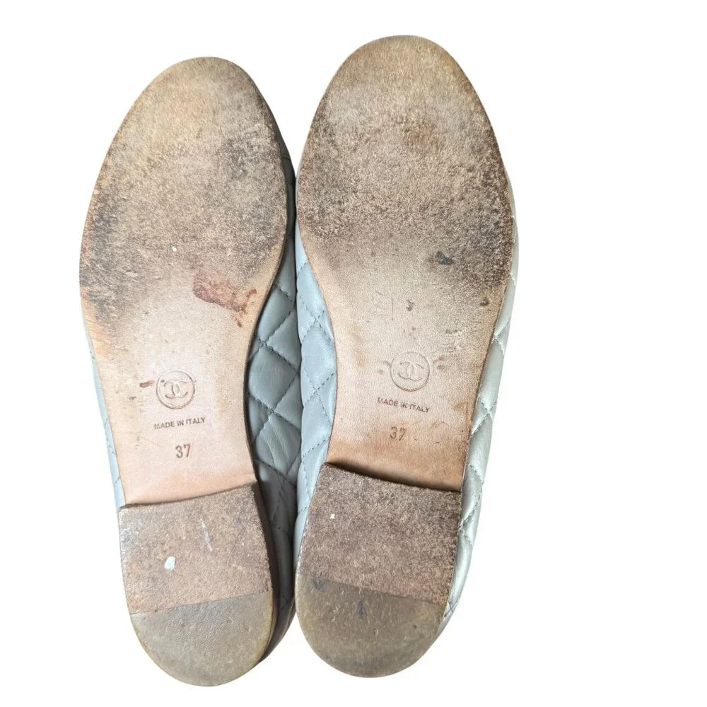 Chanel CC Cap Toe Quilted Silver Gray Lambskin Leather Ballet Flats EU 37 US 7 - Picture 8 of 11